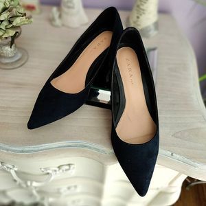 Zara Low Heel Shoes Women's Size 8 Navy
